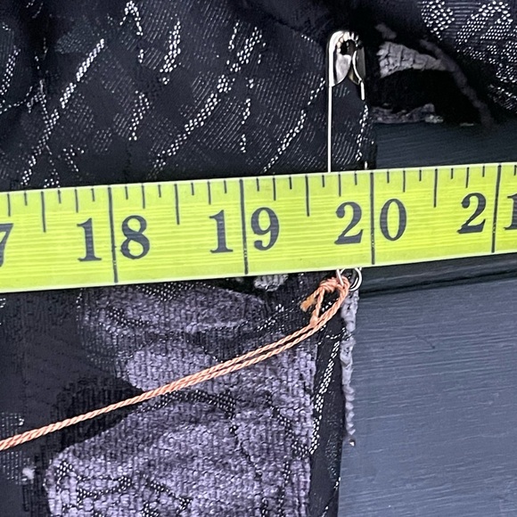 NWT Colure (Vancouver) Black/Purple/White Textured Peplum Blazer Jacket (16) - Picture 10 of 16